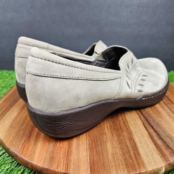 Dansko Abigail Shoes Womens EU 38 US 8.5-9 Taupe Nubuck Leather Slip On Clogs - Picture 2 of 12